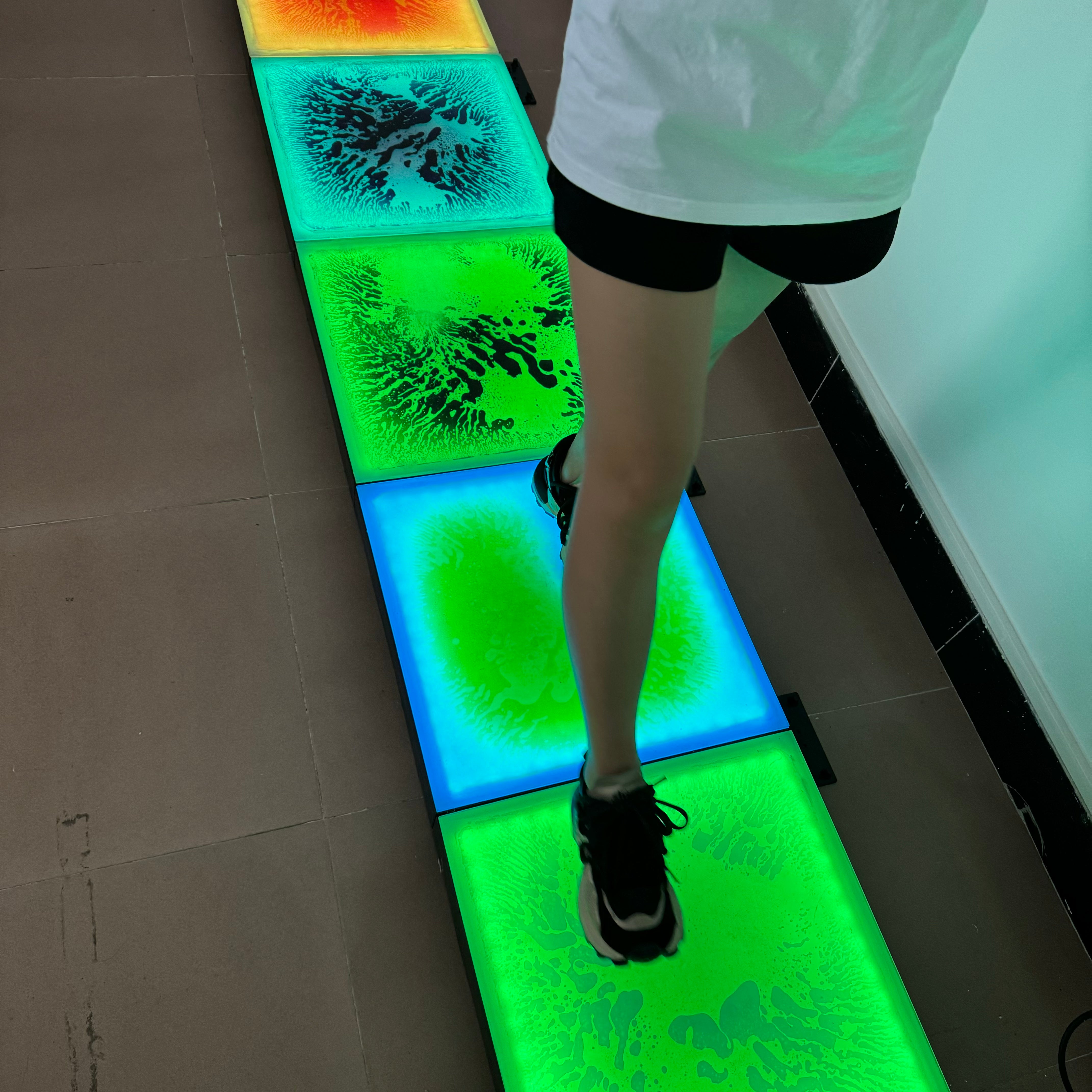 x6 LED Sensory Liquid Floor Tile